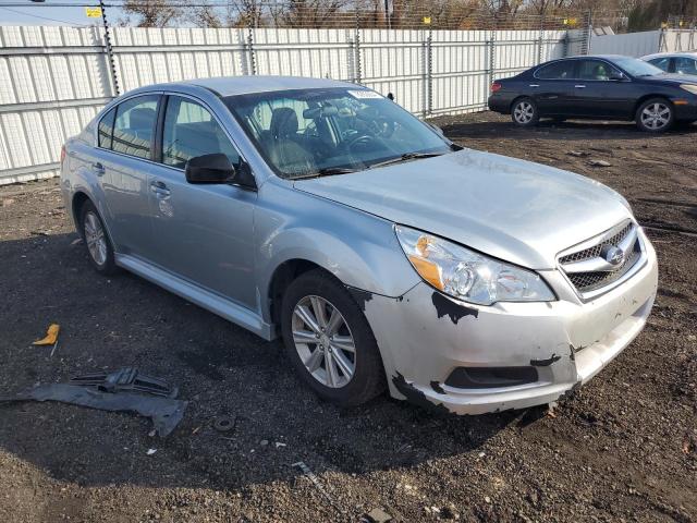 78263054-2012-subaru-legacy_4