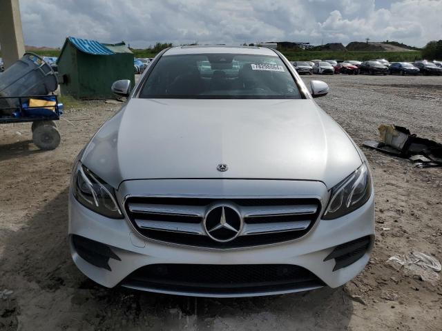 78298664-2018-mercedes-benz-e-class_5