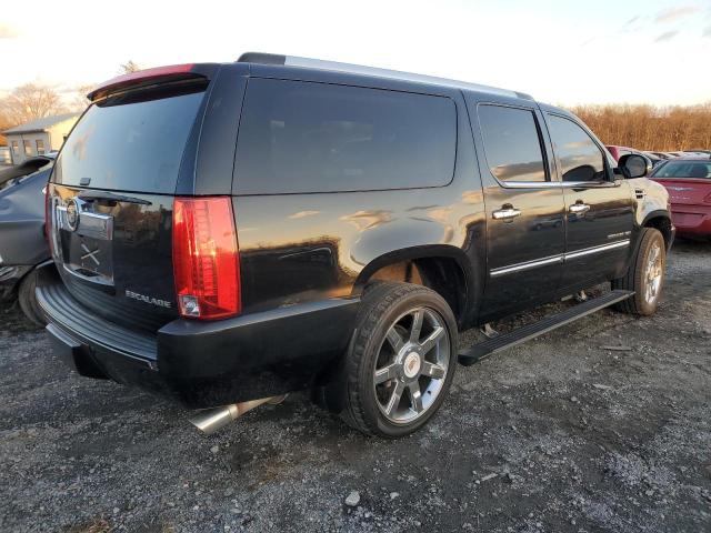 78301563-2011-cadillac-escalade_3