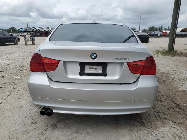 78321704-2011-bmw-3-series_6