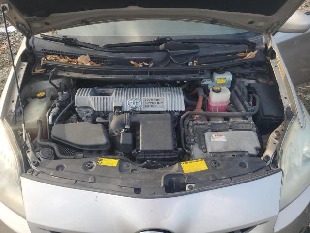 78364314-2010-toyota-prius_11