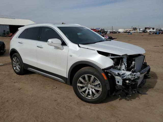 78424503-2023-cadillac-xt4_4