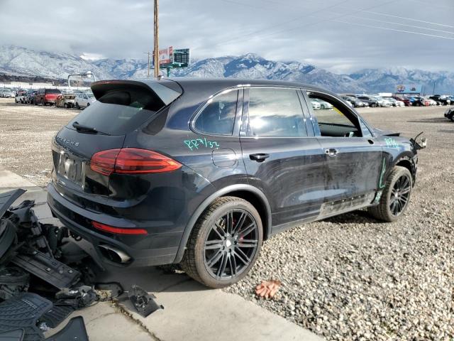 78469783-2015-porsche-cayenne_3