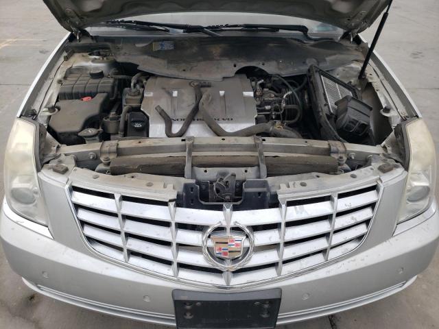 78491214-2010-cadillac-dts_11