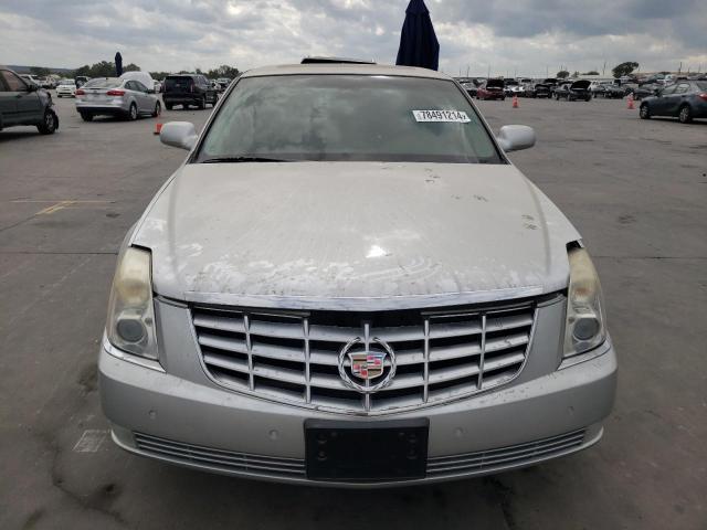 78491214-2010-cadillac-dts_5