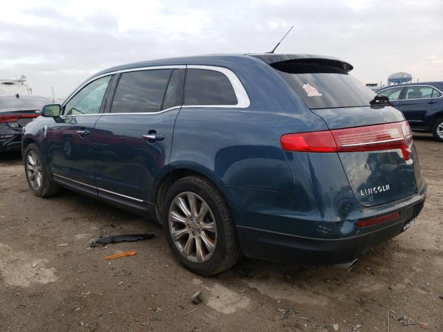 78511363-2016-lincoln-mkt_2