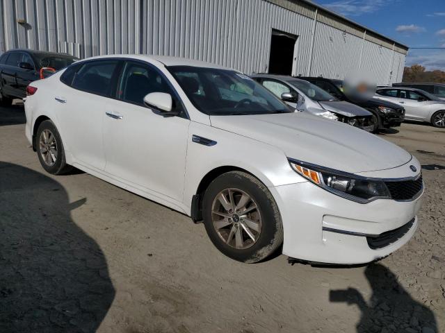 78581514-2017-kia-optima_4