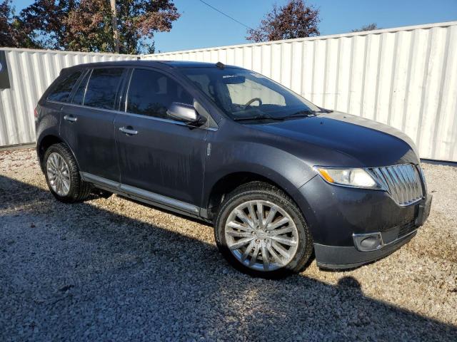 78616704-2013-lincoln-mkx_4