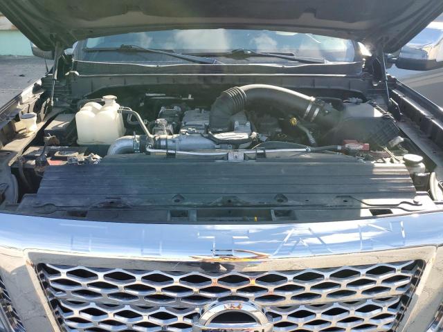 78692844-2018-nissan-titan_11