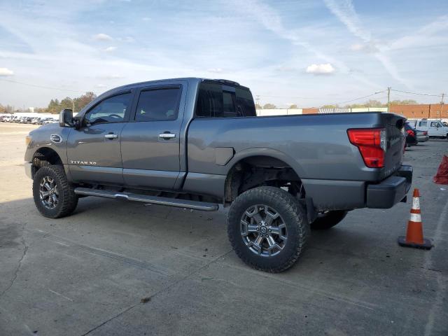 78692844-2018-nissan-titan_2