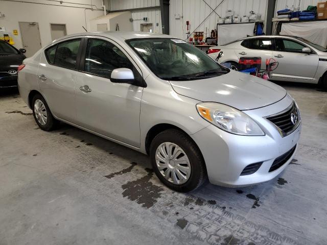 78697224-2012-nissan-versa_4