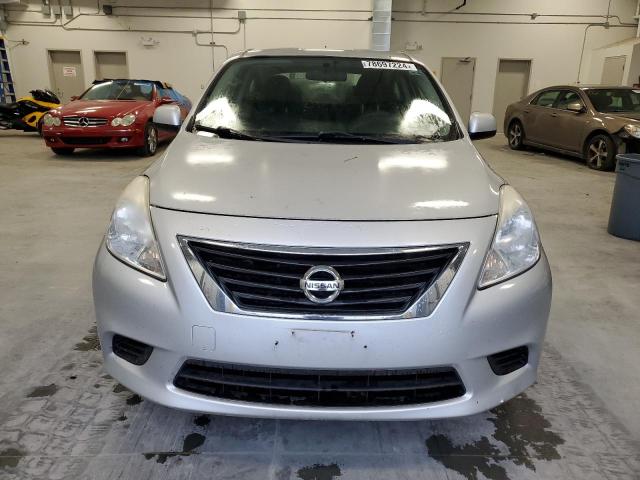 78697224-2012-nissan-versa_5