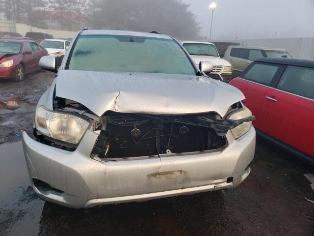 78751563-2010-toyota-highlander_5