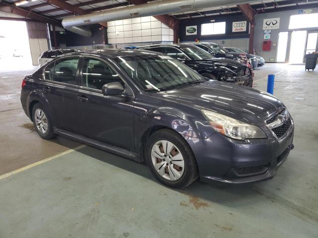 78772504-2013-subaru-legacy_4