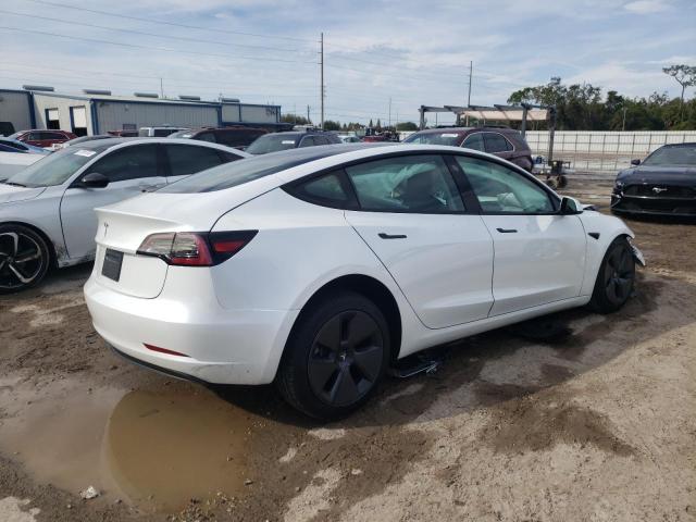 78793853-2021-tesla-model-3_3