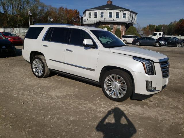 78853214-2016-cadillac-escalade_4