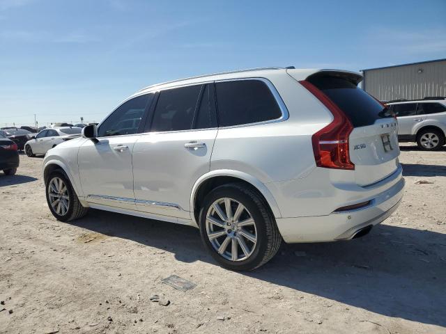 78859024-2016-volvo-xc90_2