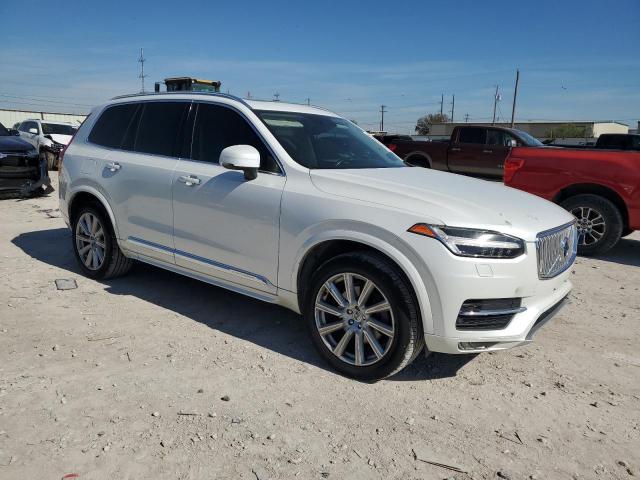 78859024-2016-volvo-xc90_4