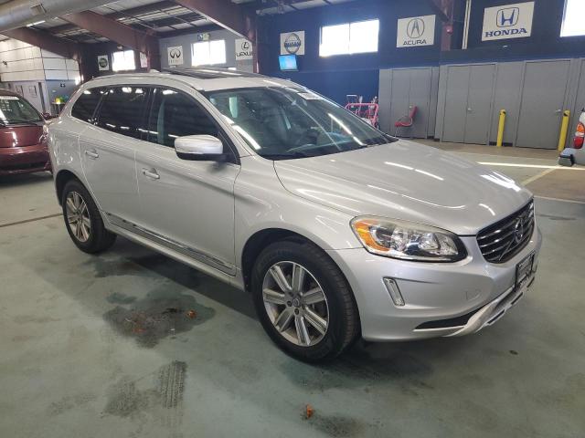 78880404-2016-volvo-xc60_4