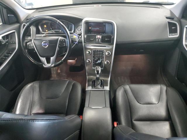 78880404-2016-volvo-xc60_8