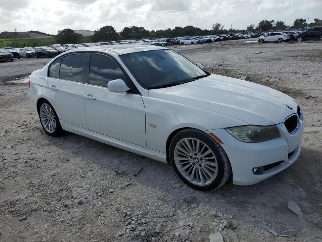 78883114-2011-bmw-3-series_4