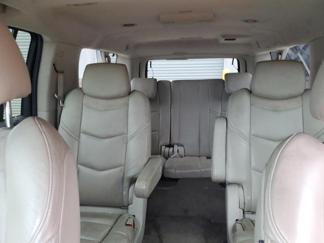 78916854-2015-cadillac-escalade_10