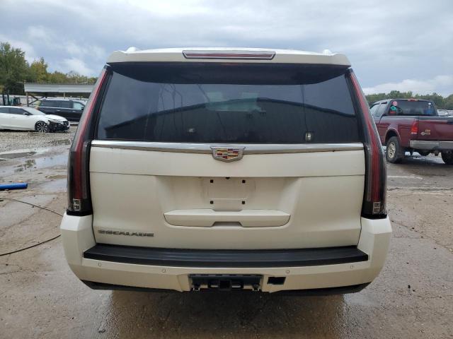 78916854-2015-cadillac-escalade_6