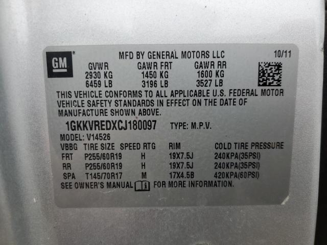 78930134-2012-gmc-acadia_13