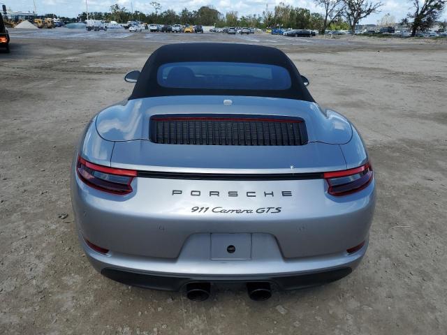 78939494-2017-porsche-911_6