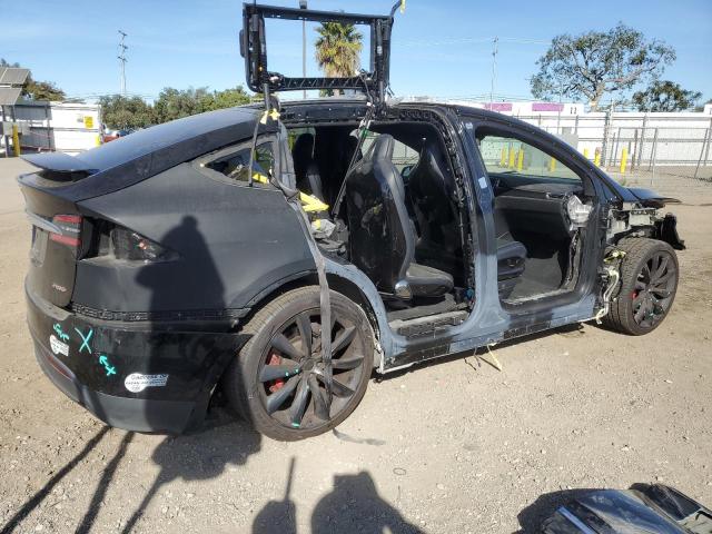 78974843-2016-tesla-model-x_3