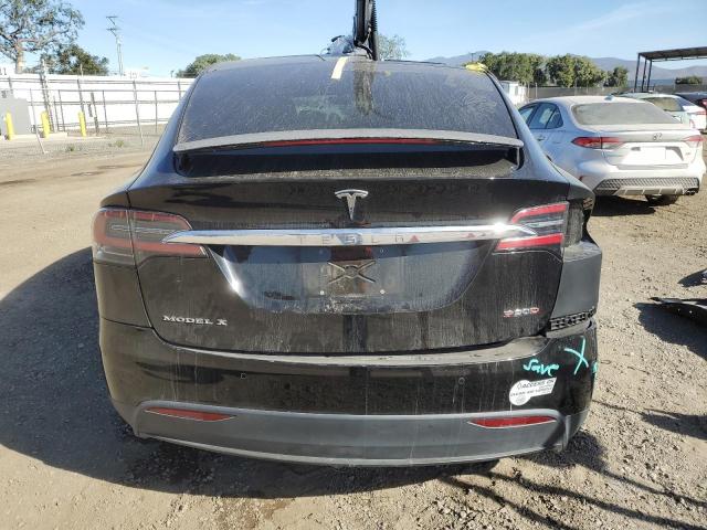 78974843-2016-tesla-model-x_6