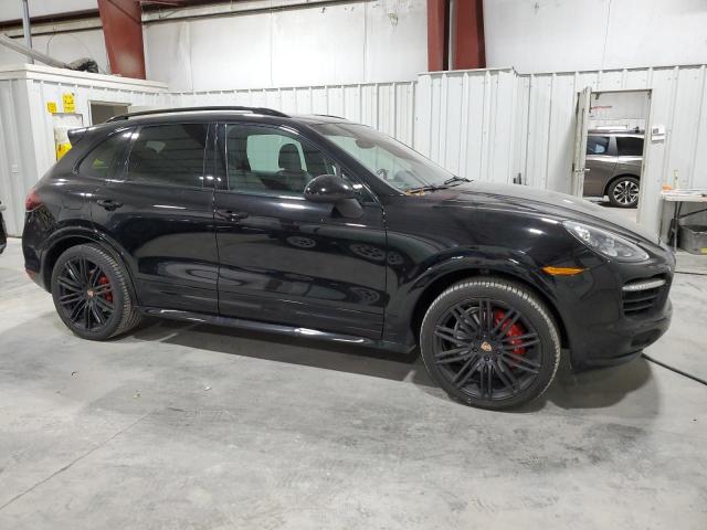 78993203-2014-porsche-cayenne_4