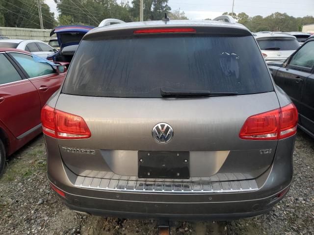 79014774-2012-volkswagen-touareg_6