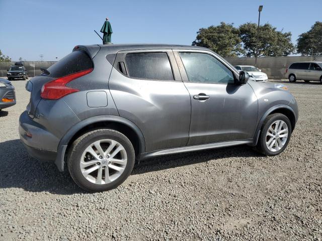 79020704-2011-nissan-juke_3