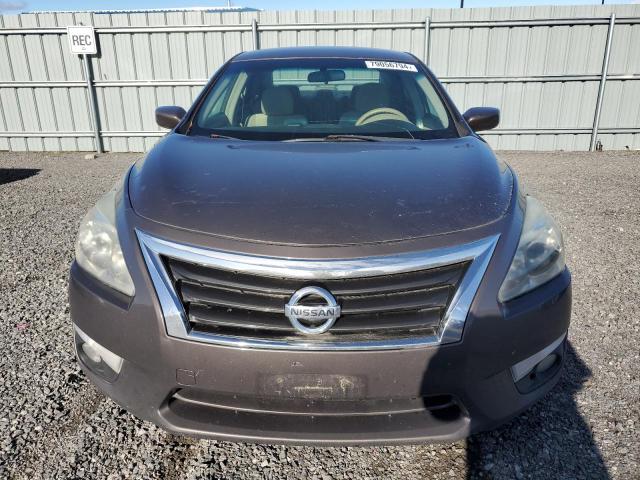 79056794-2013-nissan-altima_5