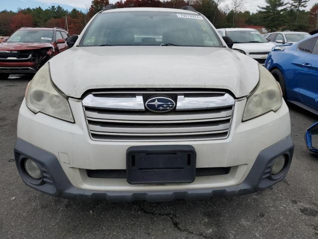 79070924-2014-subaru-outback_5