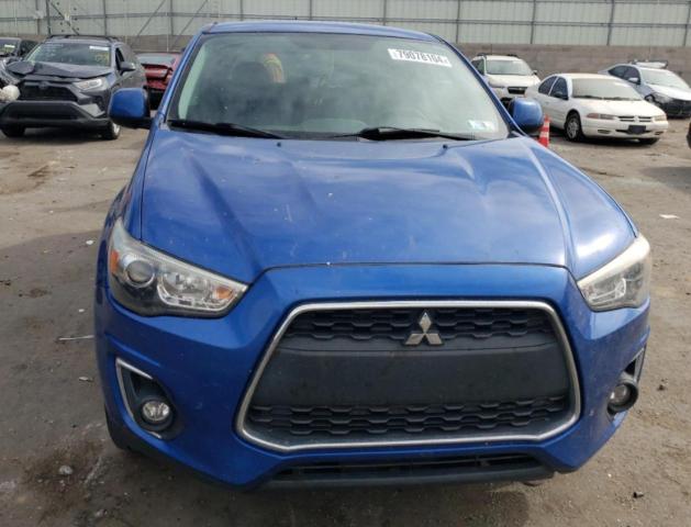 79078104-2015-mitsubishi-outlander_5