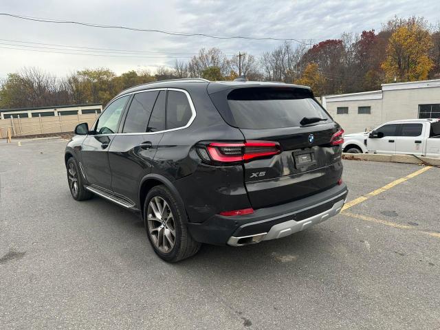 79214964-2023-bmw-x5_2