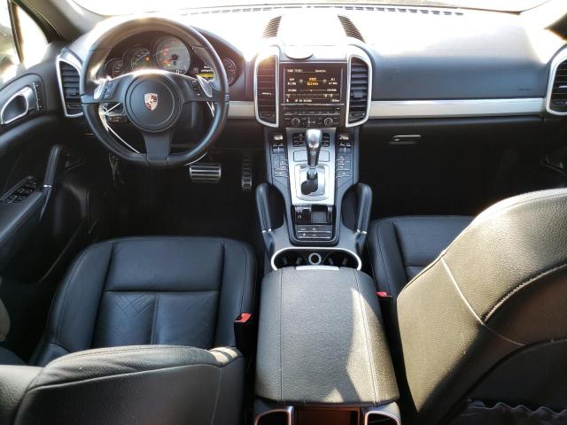 79240204-2011-porsche-cayenne_8