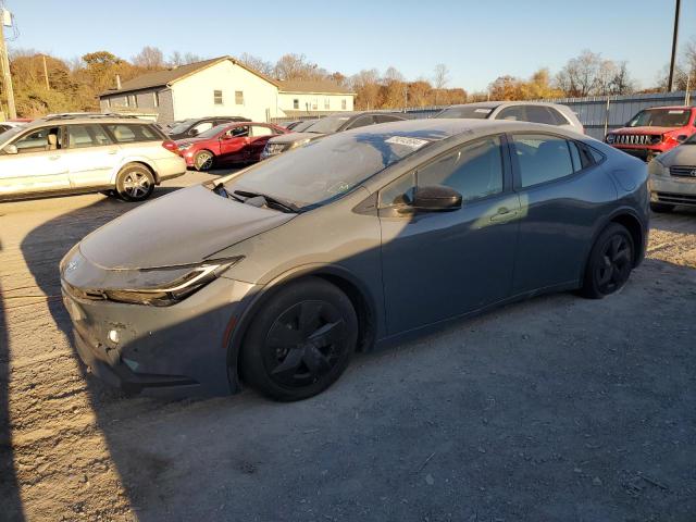 79243684-2023-toyota-prius_1