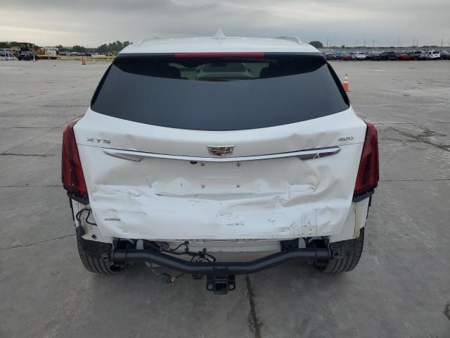 79330574-2021-cadillac-xt5_6