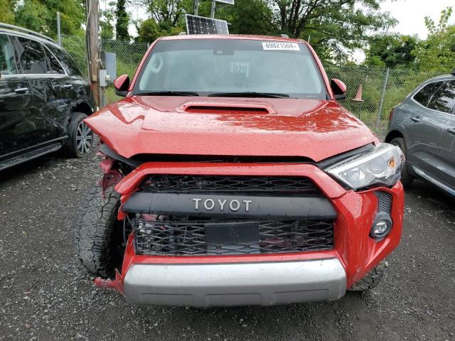 79396514-2023-toyota-4runner-se_5