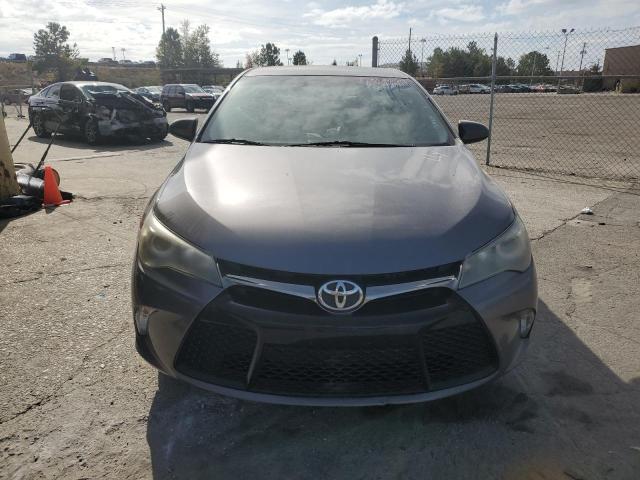 79397404-2015-toyota-camry_5