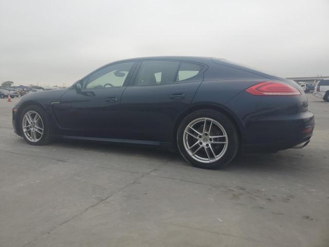 79413054-2014-porsche-panamera_2