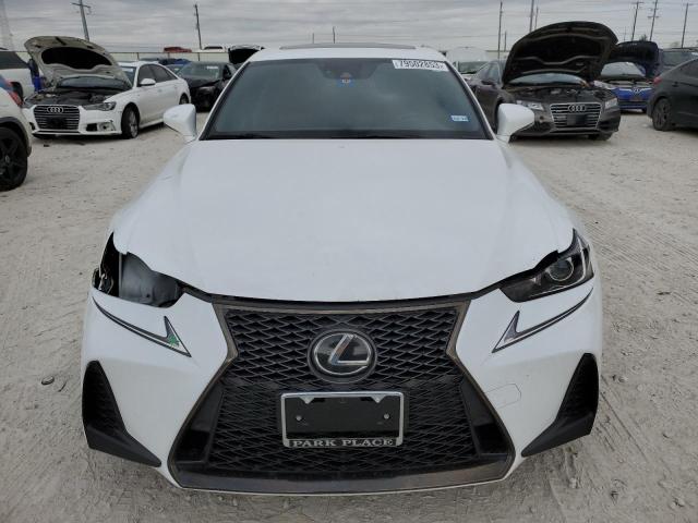 79502853-2018-lexus-is_5