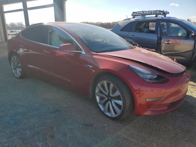 79504323-2018-tesla-model-3_4