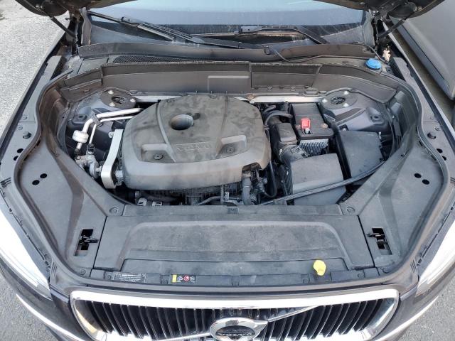 79509294-2016-volvo-xc90_12