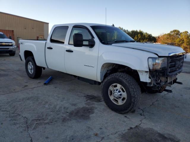 79525143-2011-gmc-sierra_4