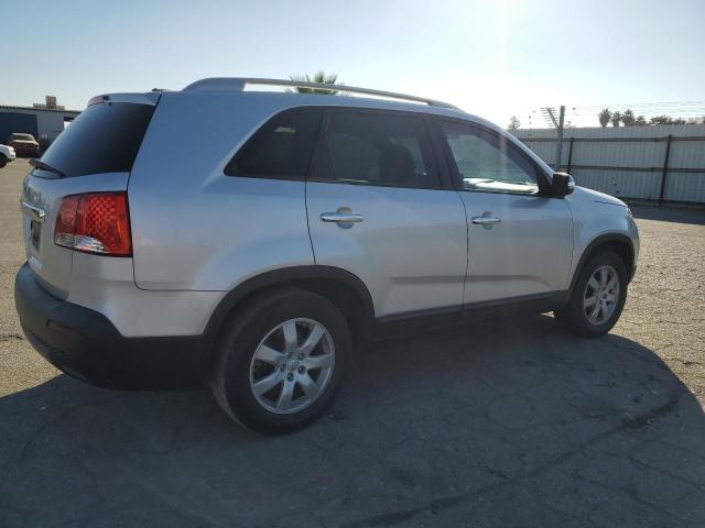 79574174-2012-kia-sorento_3