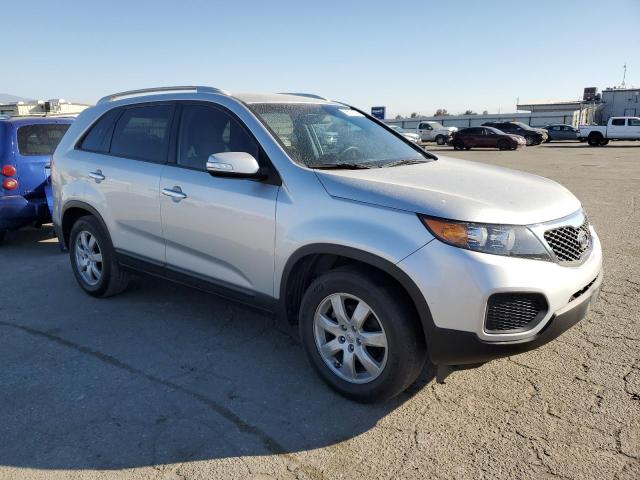 79574174-2012-kia-sorento_4